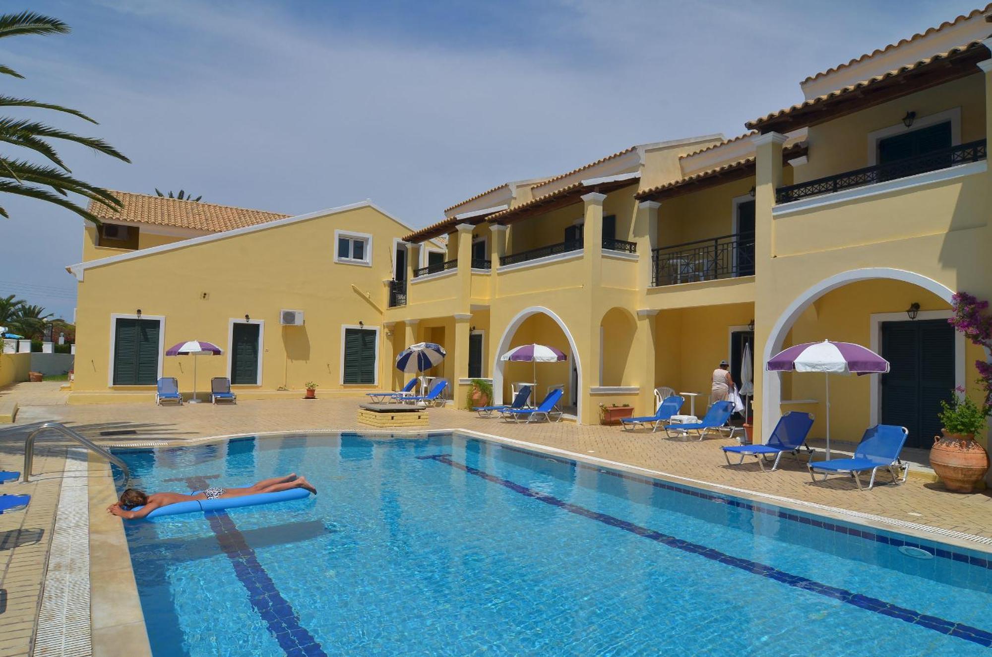 Clio Apartments Σιδάρι Εξωτερικό φωτογραφία