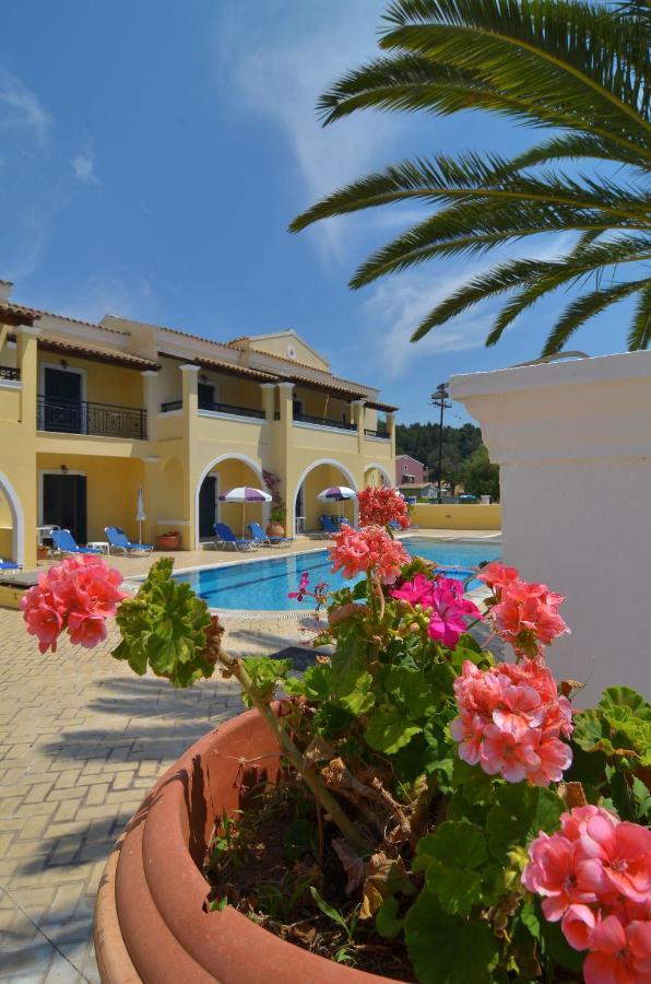 Clio Apartments Σιδάρι Εξωτερικό φωτογραφία